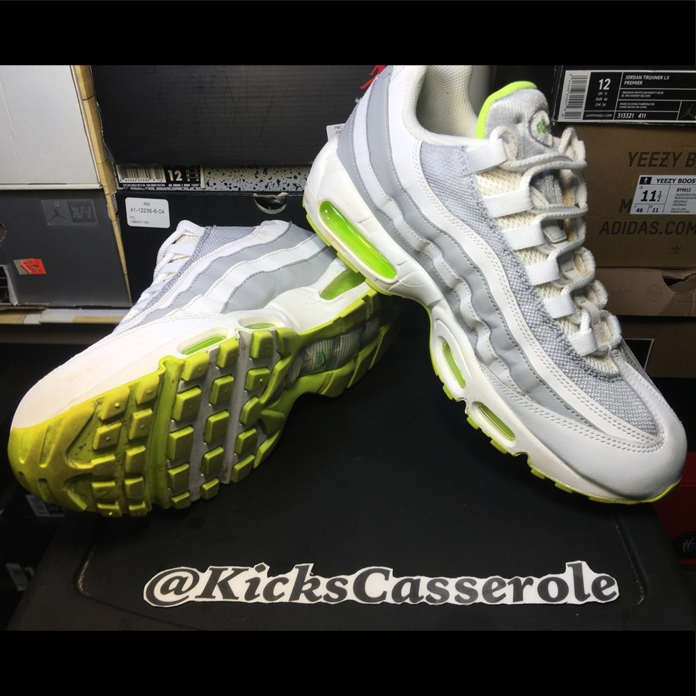 Air Max ‘95 White Volt” Sz 9.5